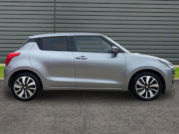 Used Suzuki Swift 2018 for sale - 76461408: Photo