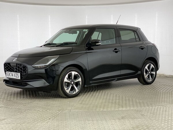 Used Suzuki Swift 2024 for sale - 75441107: Photo 3
