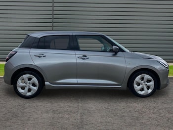 Used Suzuki Swift 2025 for sale - 77159791: Photo