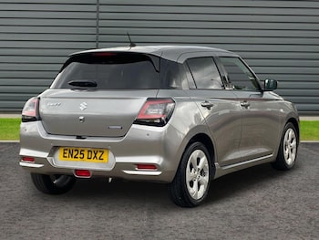 Used Suzuki Swift 2025 for sale - 77159791: Photo