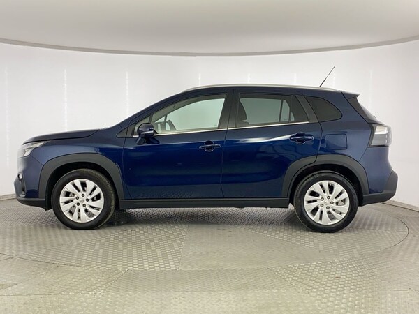 Used Suzuki SX4 S-Cross 2023 for sale - 76018095: Photo 4