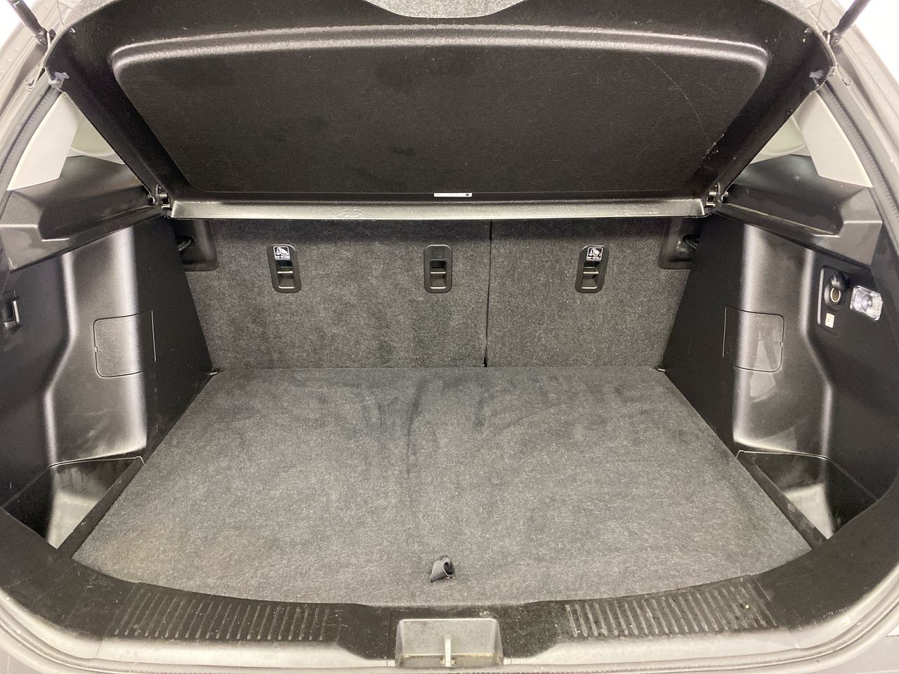 Used Suzuki SX4 S-Cross 2023 for sale - 76672467: Photo 24