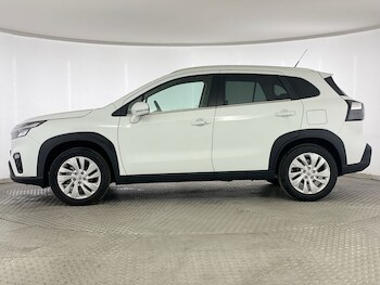 Used Suzuki SX4 S-Cross 2025 for sale - 76461454: Photo