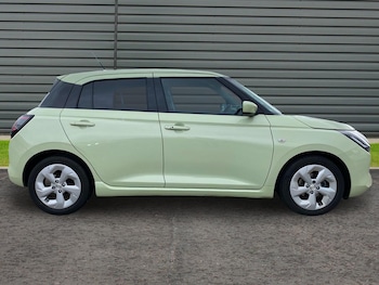 Used Suzuki Swift 2025 for sale - 77159788: Photo