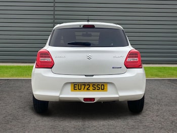 Used Suzuki Swift 2022 for sale - 76853666: Photo