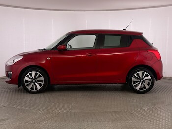 Used Suzuki Swift 2020 for sale - 76074363: Photo 4