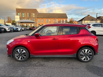 Used Suzuki Swift 2019 for sale - 76566128: Photo