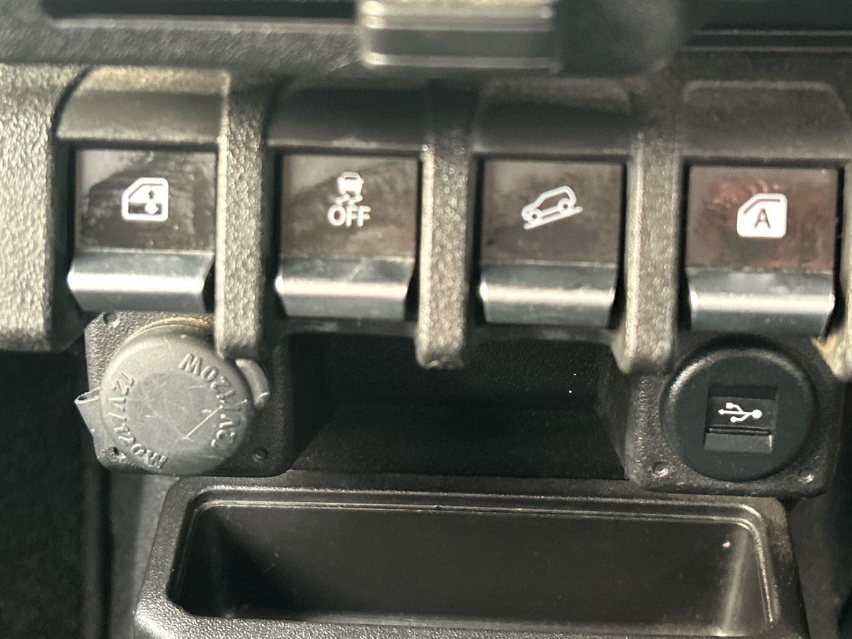 Used Suzuki Jimny 2019 for sale - 76757353: Photo 15