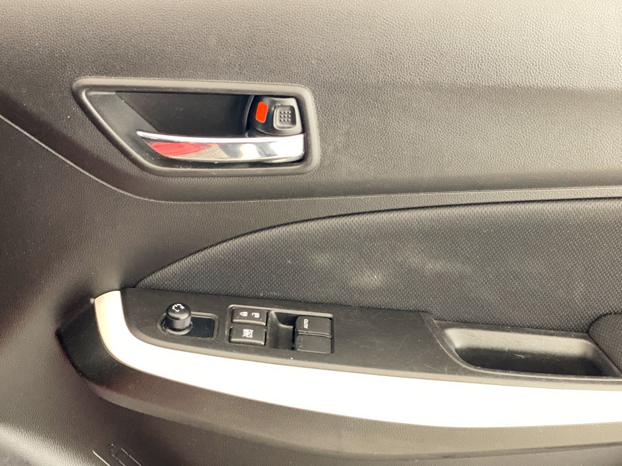 Used Suzuki Swift 2023 for sale - 76461491: Photo 13