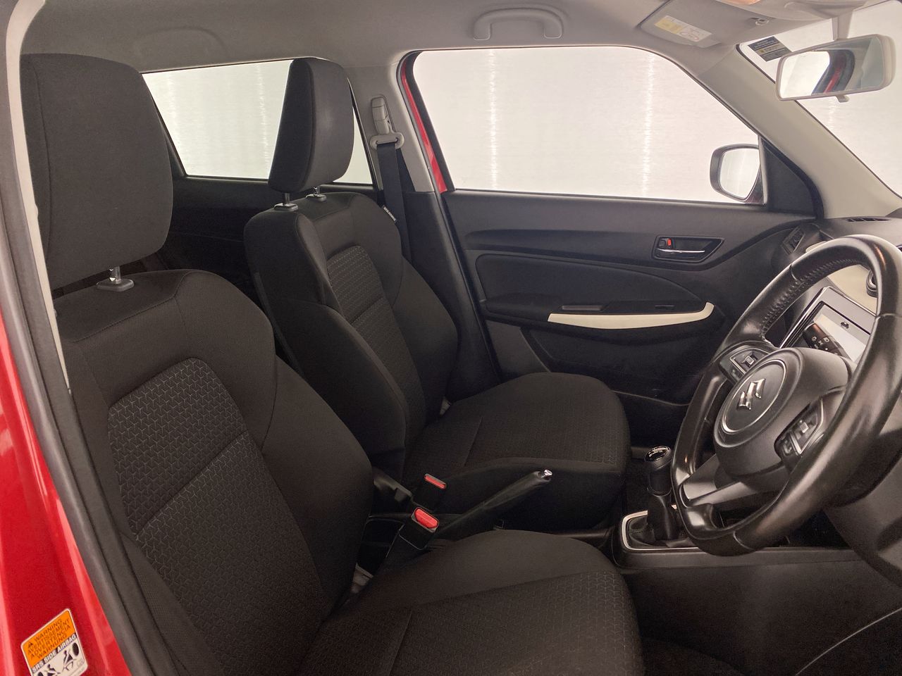 Used Suzuki Swift 2023 for sale - 76461491: Photo 14