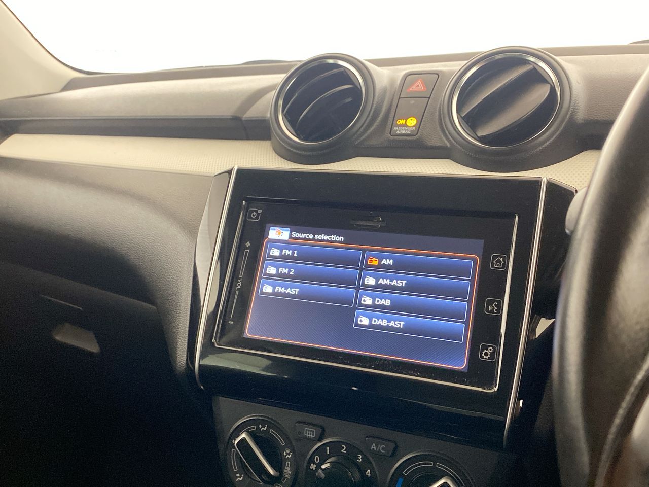 Used Suzuki Swift 2023 for sale - 76461491: Photo 18