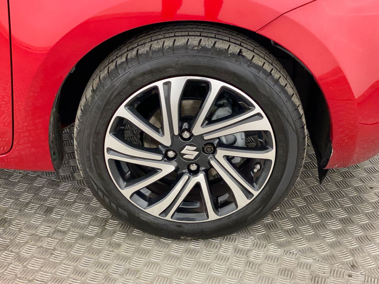 Used Suzuki Swift 2023 for sale - 76461491: Photo 9
