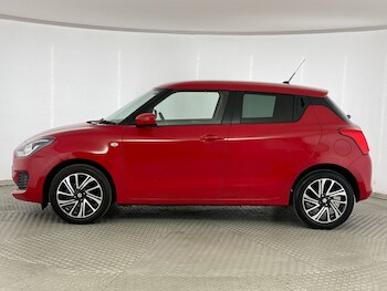 Used Suzuki Swift 2023 for sale - 75441284: Photo
