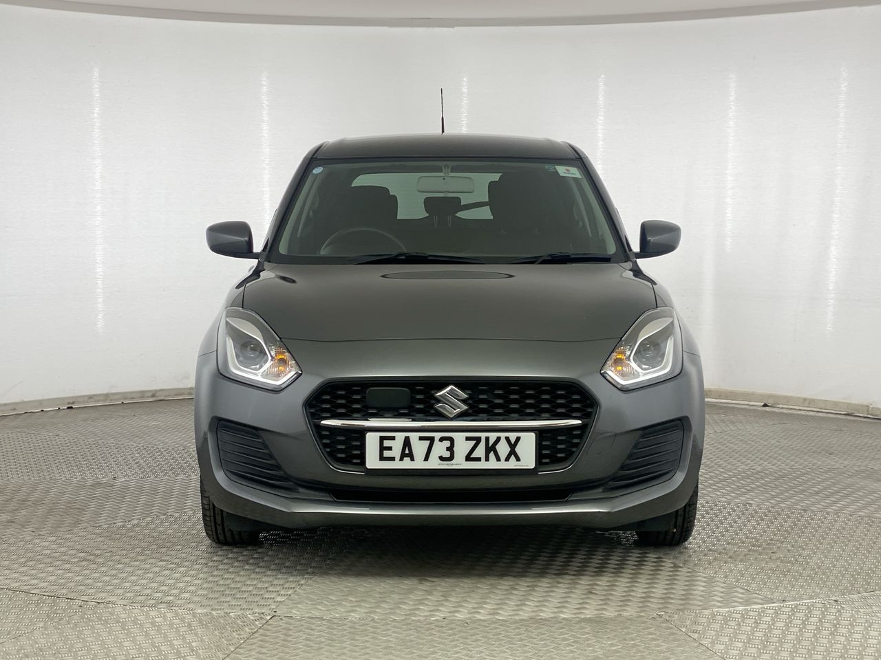 Used Suzuki Swift 2024 for sale - 76461475: Photo 2