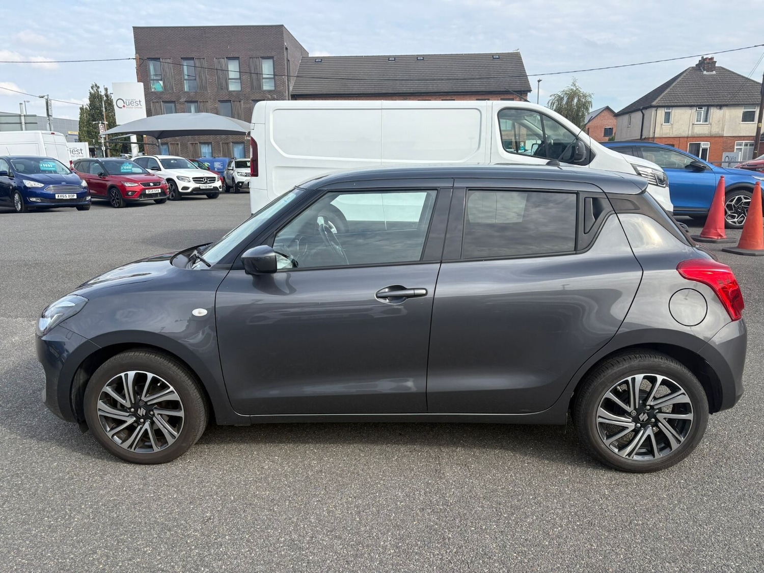 Used Suzuki Swift 2024 for sale - 76161468: Photo 5