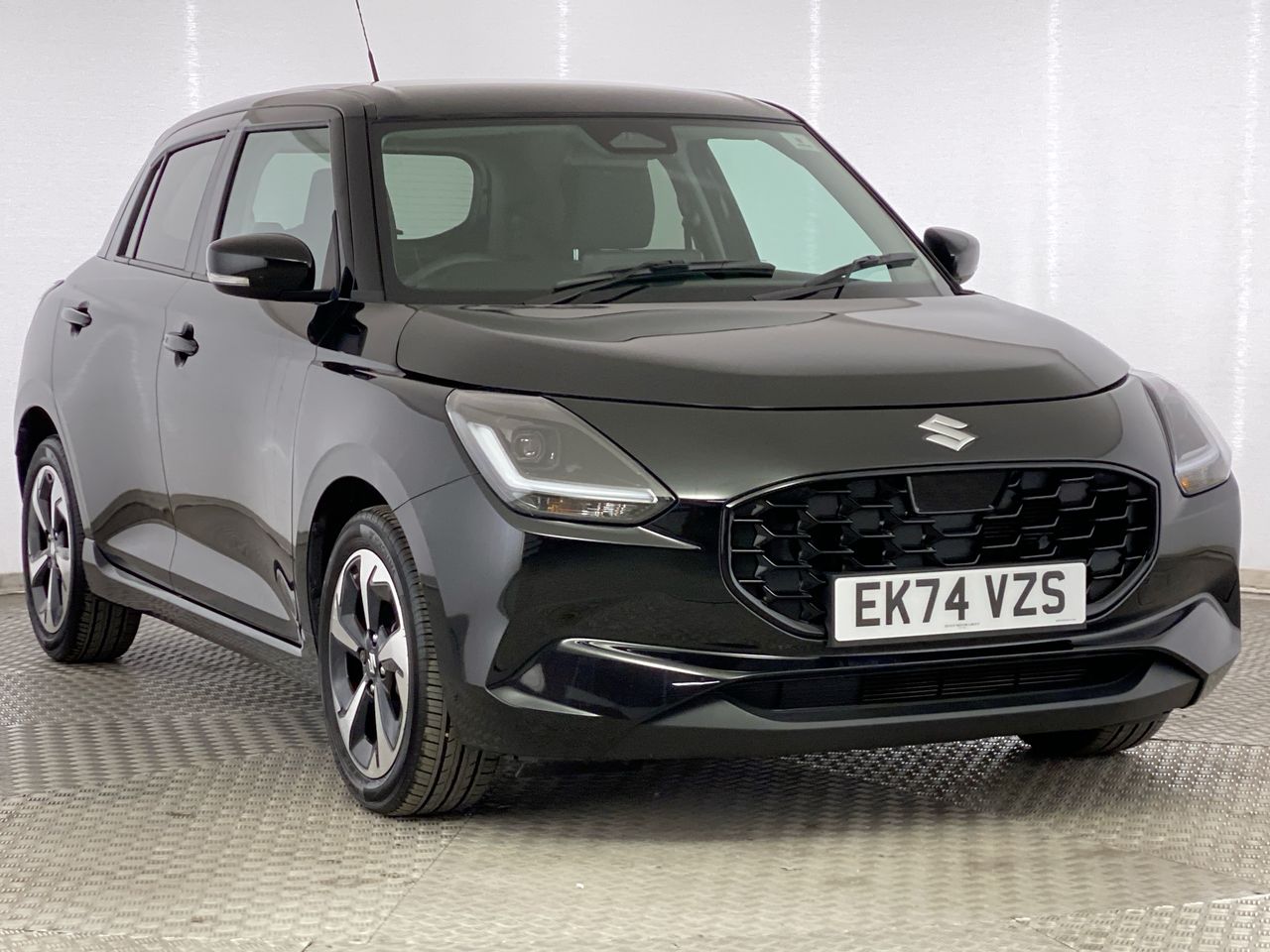 Used Suzuki Swift 2024 for sale - 76461462: Photo 1