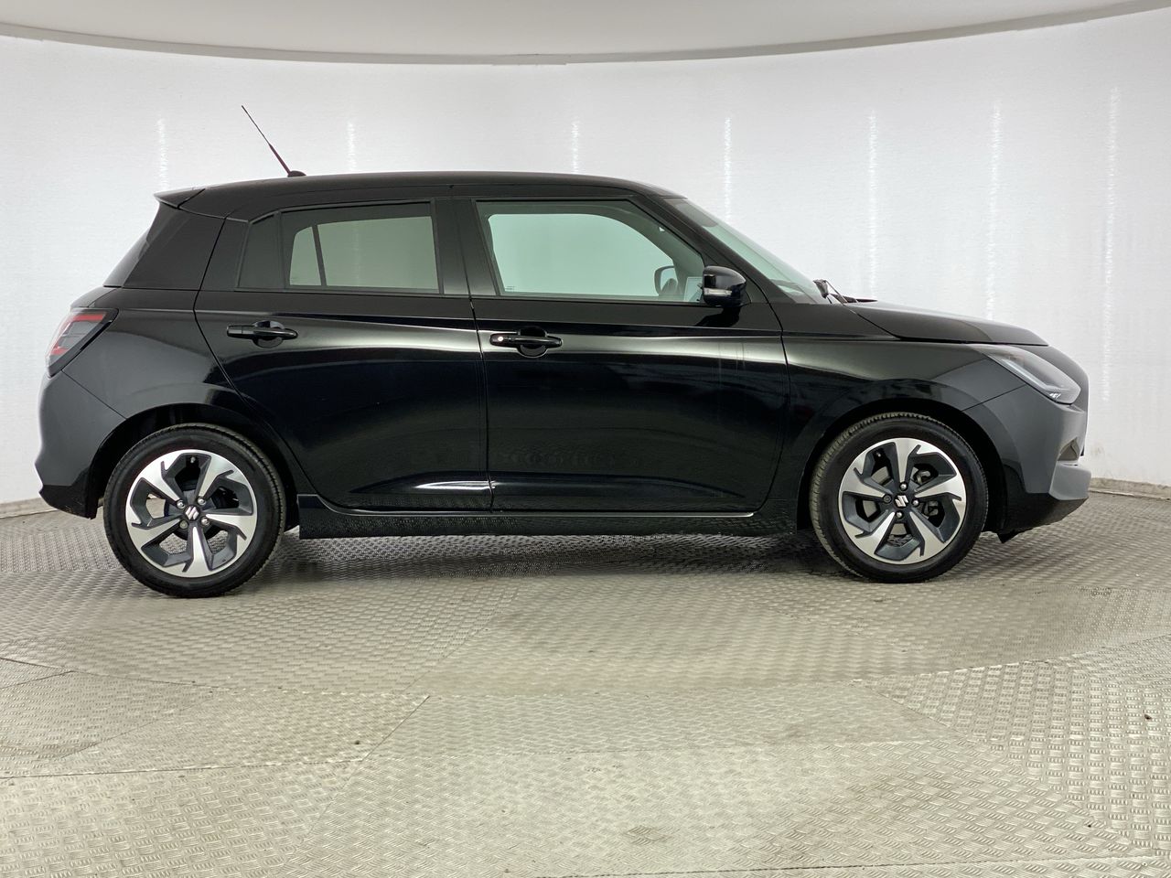 Used Suzuki Swift 2024 for sale - 76461462: Photo 8