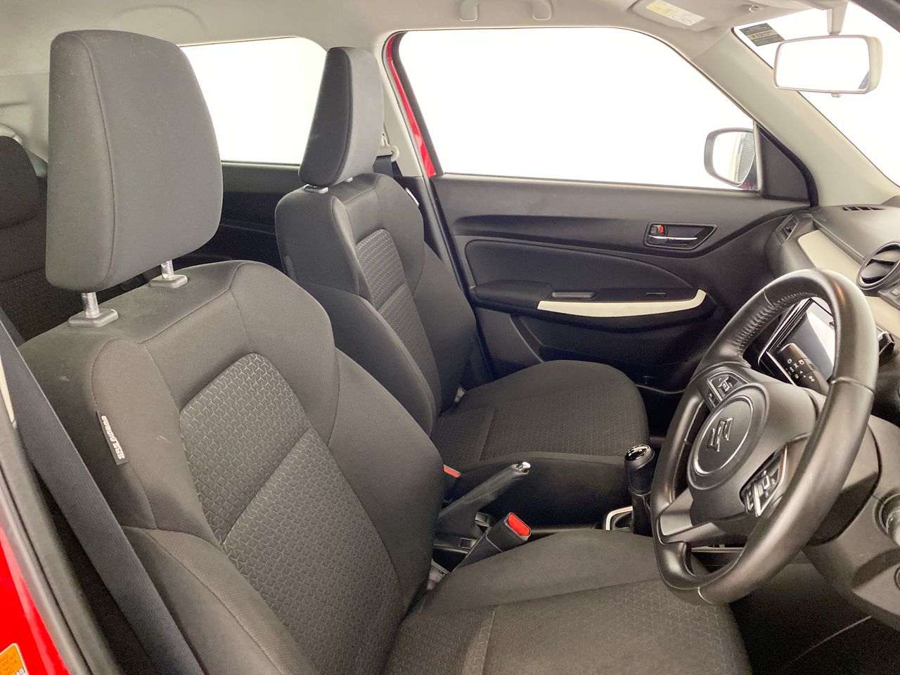 Used Suzuki Swift 2023 for sale - 76716642: Photo 14