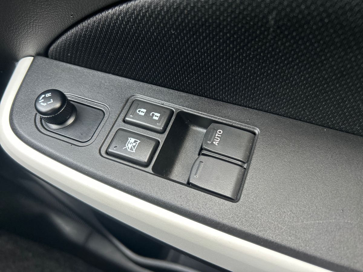 Used Suzuki Swift 2023 for sale - 76719795: Photo 15