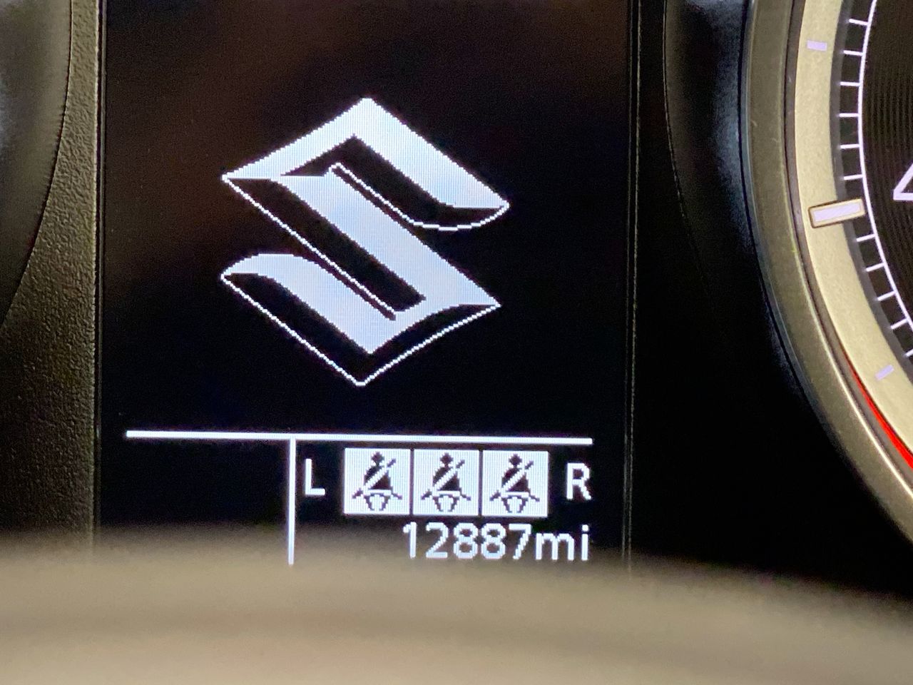 Used Suzuki Swift 2023 for sale - 76668082: Photo 17