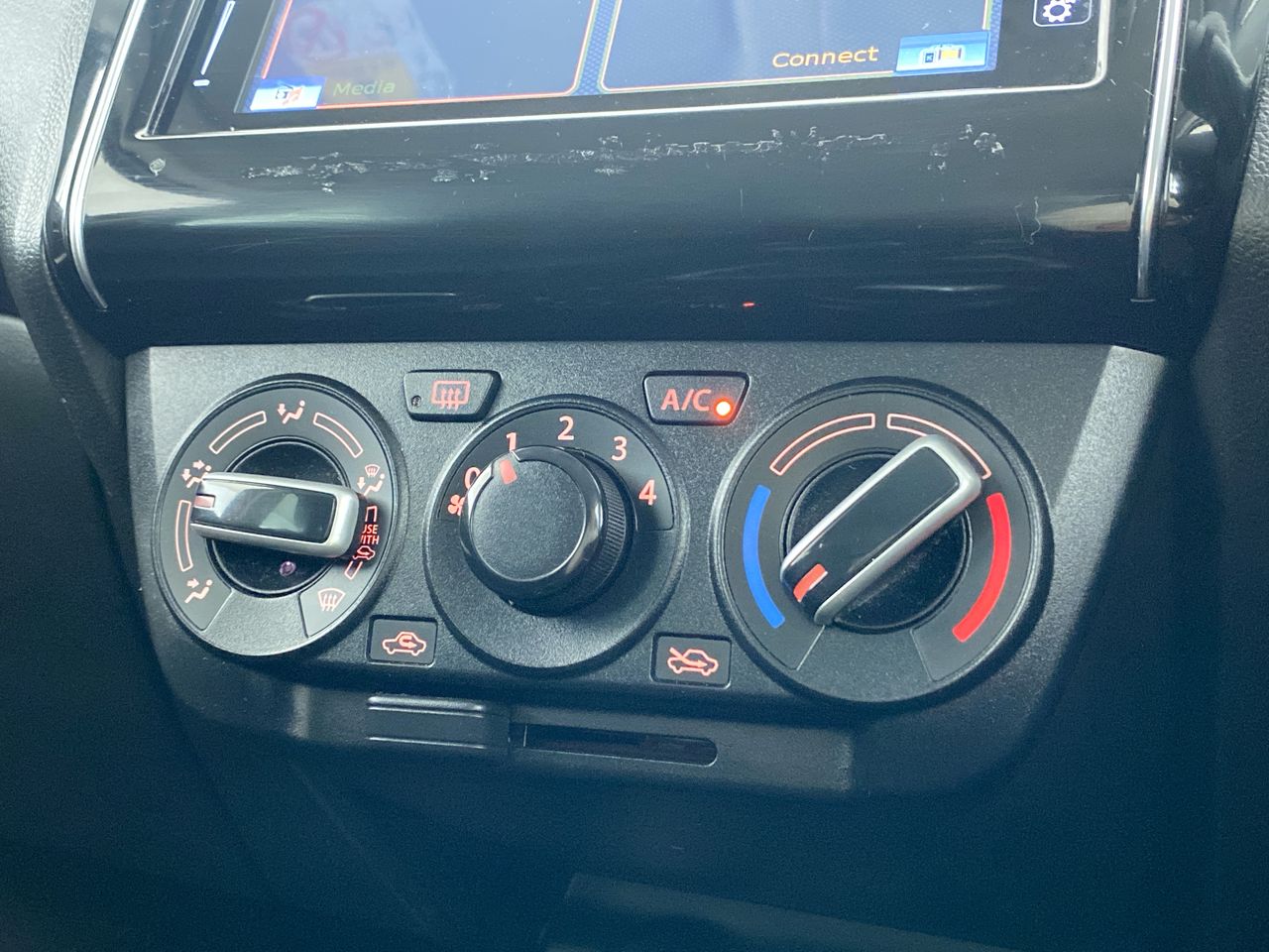 Used Suzuki Swift 2023 for sale - 76668082: Photo 21