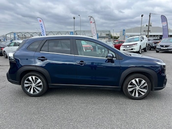 Used Suzuki SX4 S-Cross 2023 for sale - 76078987: Photo 2