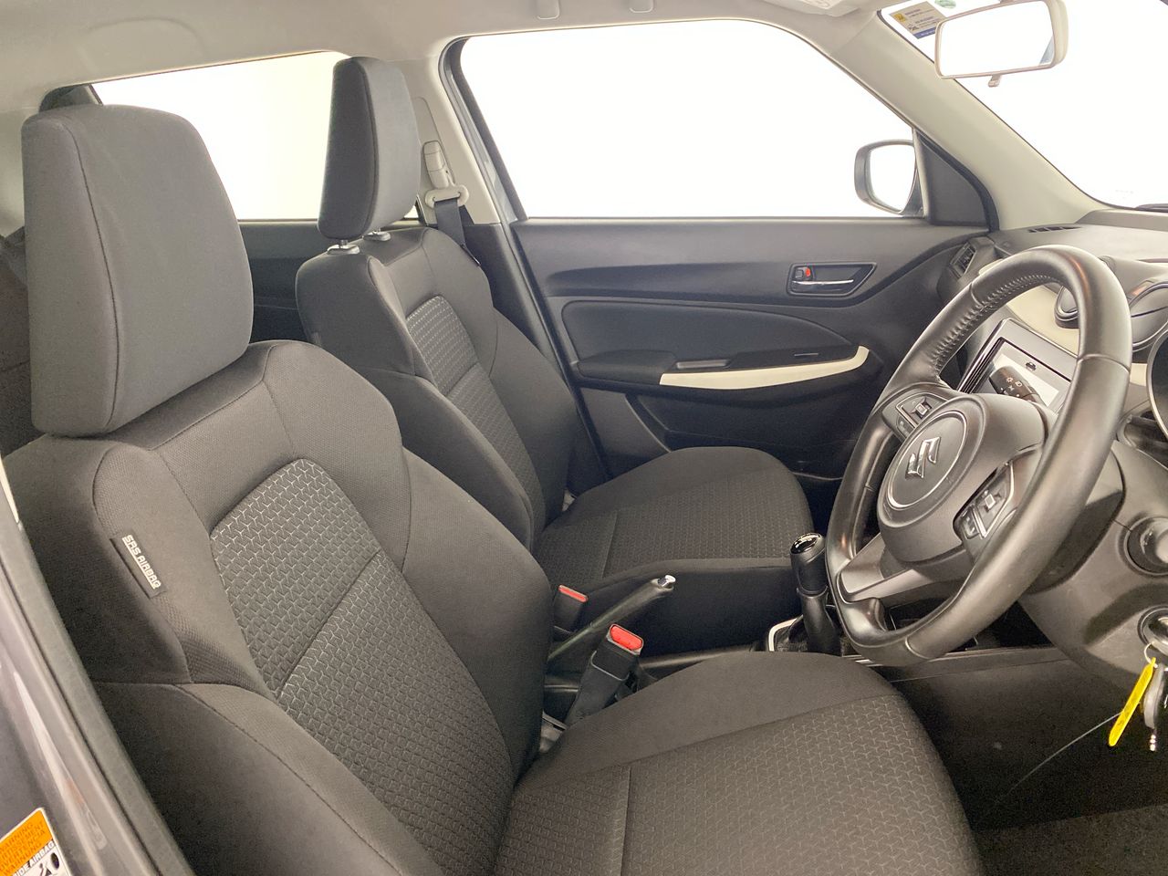 Used Suzuki Swift 2024 for sale - 76730571: Photo 14