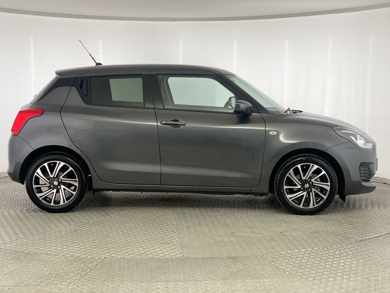 Used Suzuki Swift 2024 for sale - 76730571: Photo 8