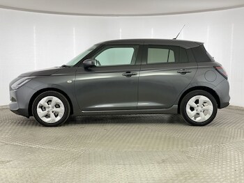Used Suzuki Swift 2025 for sale - 76461461: Photo