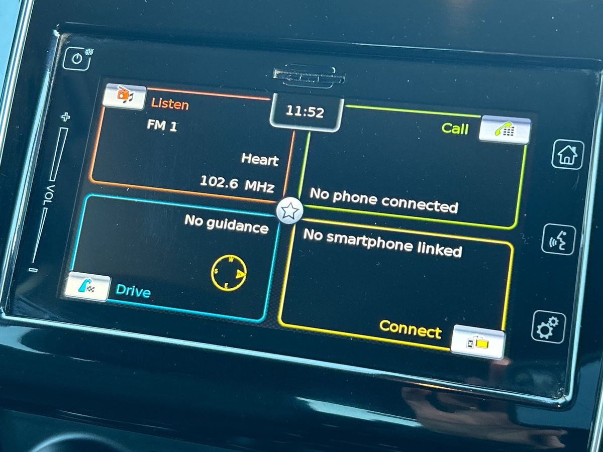 Used Suzuki Swift 2019 for sale - 76665999: Photo 16