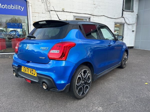 Used Suzuki Swift 2021 for sale - 76229180: Photo 5