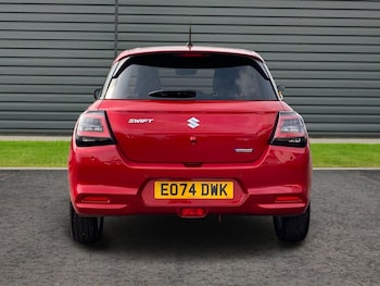 Used Suzuki Swift 2024 for sale - 77946827: Photo