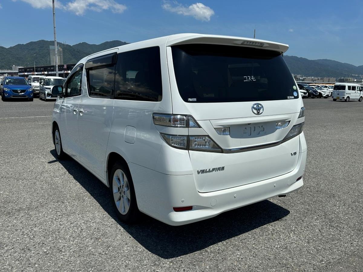 Used Toyota Vellfire 2008 for sale - 76181502: Photo 5