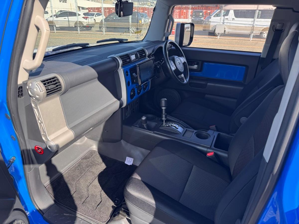 Used Toyota FJ Cruiser 2012 for sale - 77113831: Photo 13