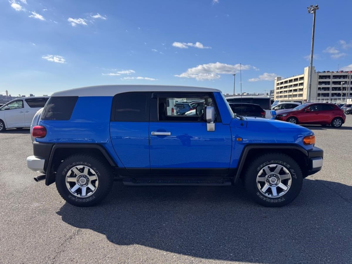 Used Toyota FJ Cruiser 2012 for sale - 77113831: Photo 8
