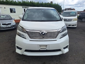 Used Toyota Vellfire 2010 for sale - 75497172: Photo