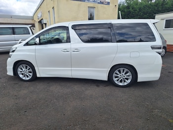 Used Toyota Vellfire 2010 for sale - 75497172: Photo