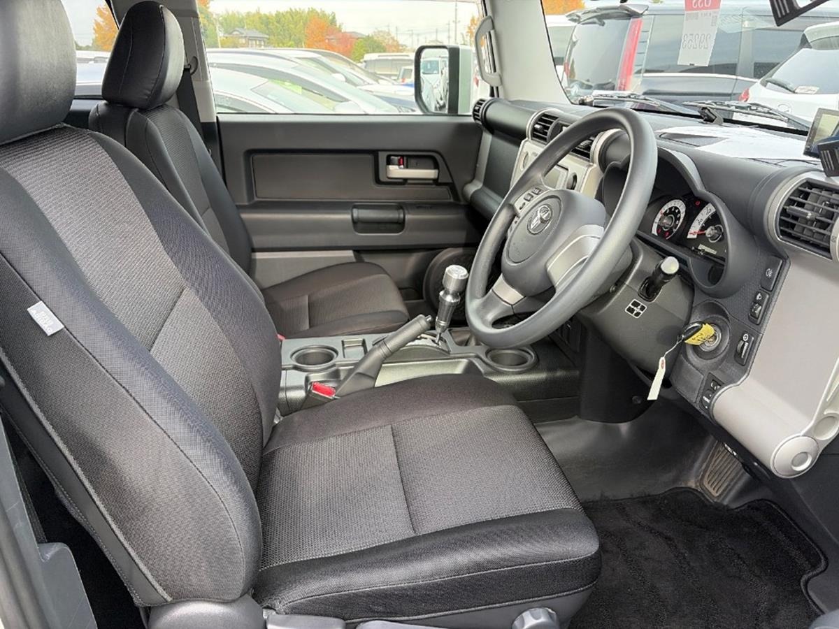 Used Toyota FJ Cruiser 2014 for sale - 76922309: Photo 12