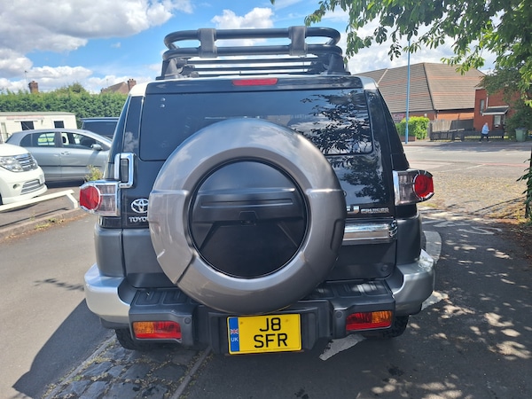 Used Toyota FJ Cruiser 2012 for sale - 75133889: Photo 3