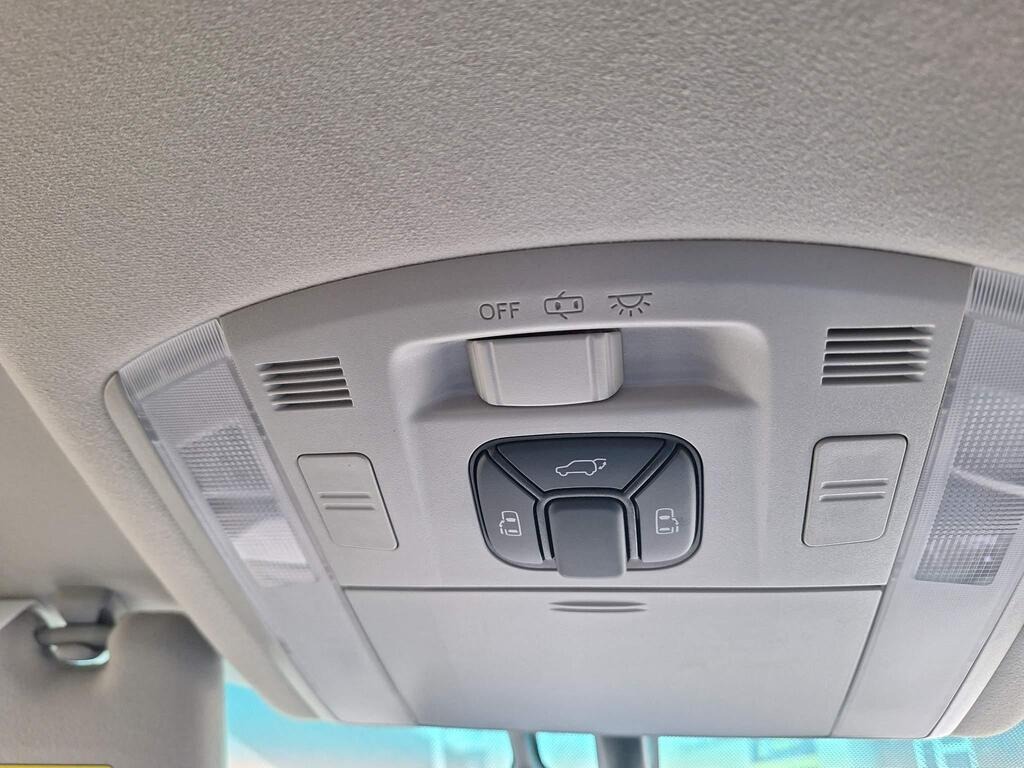 Used Toyota Alphard 2024 for sale - 76476978: Photo 19