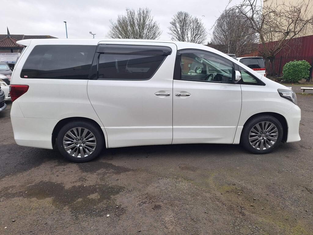 Used Toyota Alphard 2024 for sale - 76476978: Photo 6