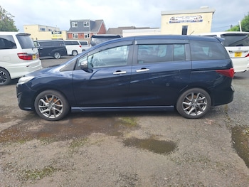 Used Mazda Mazda5 2015 for sale - 75955814: Photo