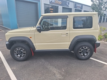 Used Suzuki Jimny 2020 for sale - 79101893: Photo