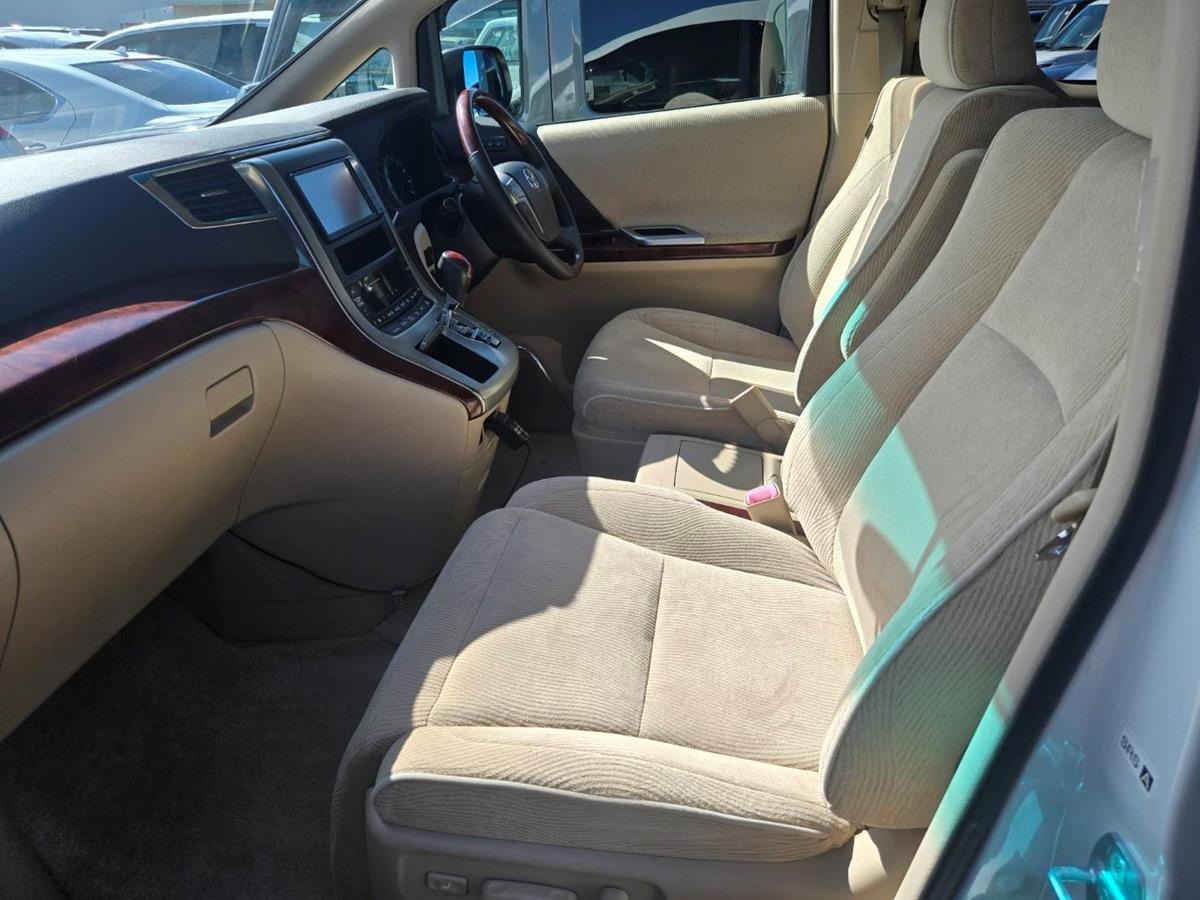 Used Toyota Alphard 2010 for sale - 76193490: Photo 8