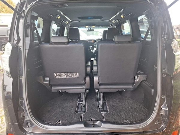 Used Toyota Vellfire 2024 for sale - 75994708: Photo 10