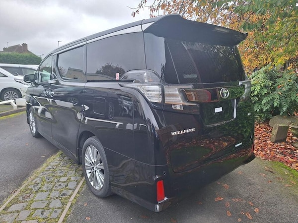 Used Toyota Vellfire 2024 for sale - 75994708: Photo 8