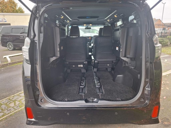 Used Toyota Vellfire 2024 for sale - 75994708: Photo 9