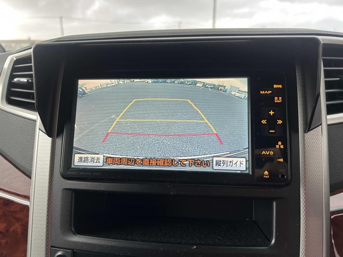 Used Toyota Vellfire 2010 for sale - 76192811: Photo 16