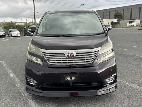 Used Toyota Vellfire 2010 for sale - 76192811: Photo 8
