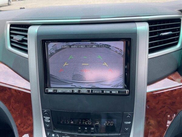 Used Toyota Vellfire 2010 for sale - 75168682: Photo 17